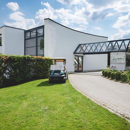Golfhotel Gut Neuenhof Frondenberg Ngoại thất bức ảnh
