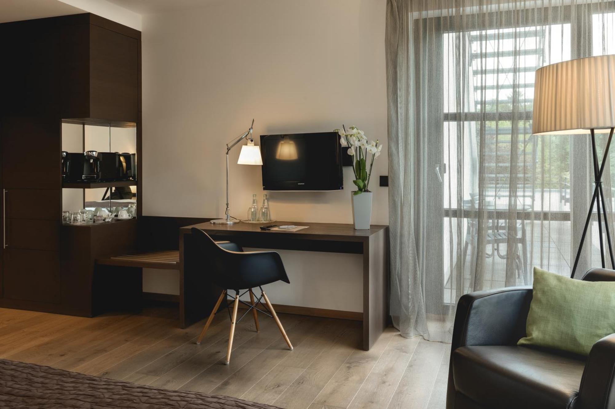 Golfhotel Gut Neuenhof Frondenberg Ngoại thất bức ảnh