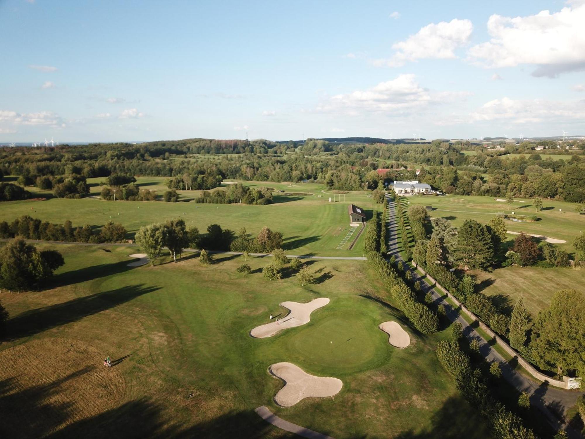Golfhotel Gut Neuenhof Frondenberg Ngoại thất bức ảnh