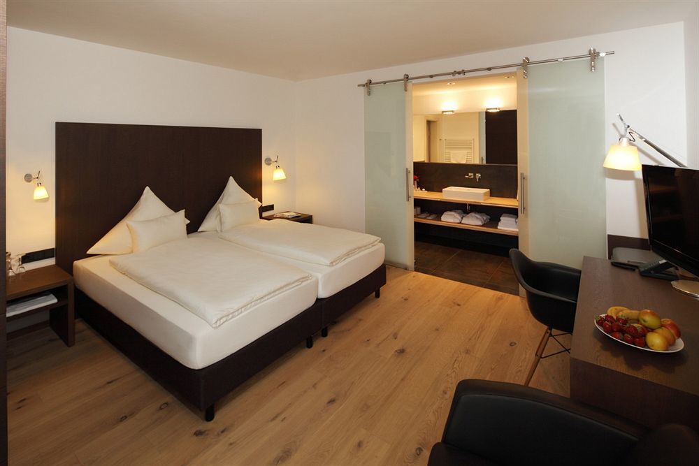 Golfhotel Gut Neuenhof Frondenberg Ngoại thất bức ảnh