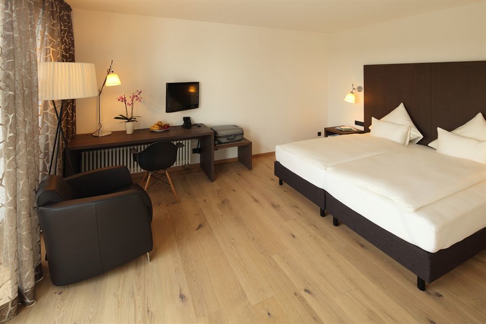 Golfhotel Gut Neuenhof Frondenberg Ngoại thất bức ảnh